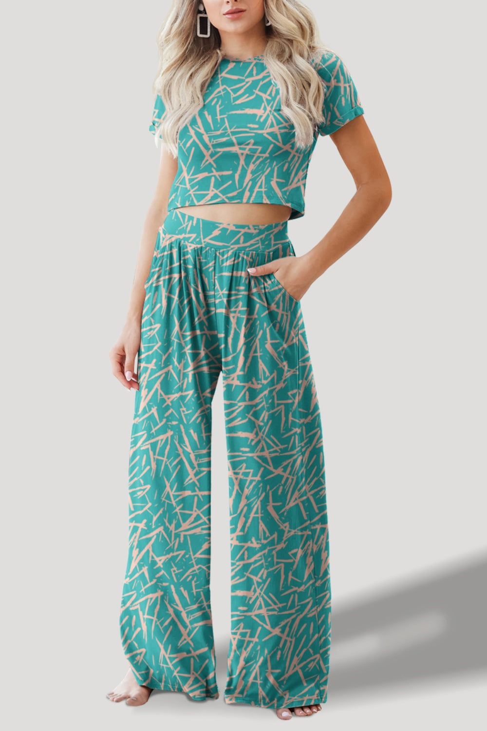 Printed Round Neck Short Sleeve Top and Pants Set